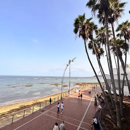 Apartman First Line With Terrace In Canteras Beach. *
